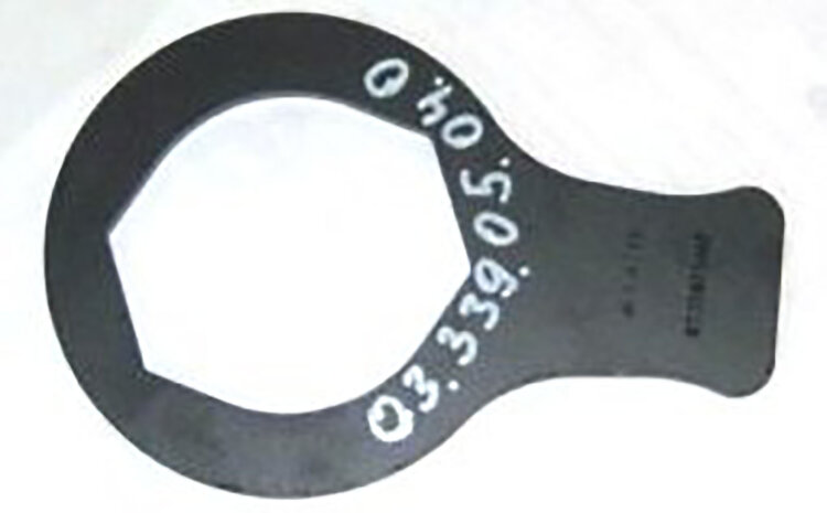 SW110. Ключ 110мм крышки ступицы накидной (пластина)