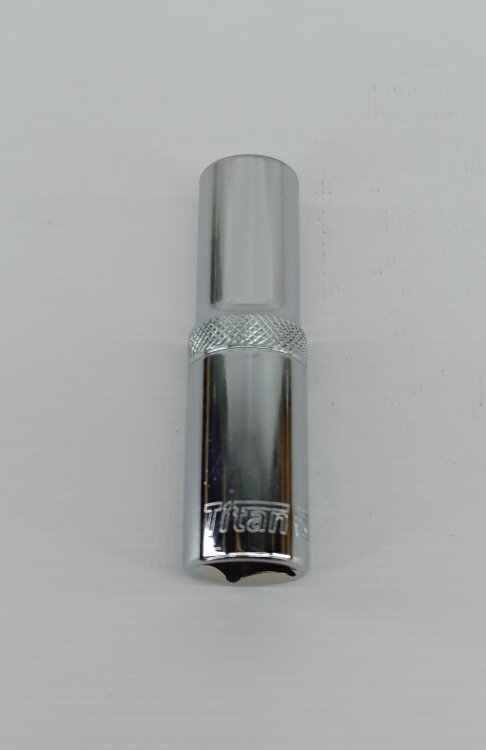 CT120102-19. Торцевая головка 19мм-1/2",6-гранная, удлиненная
