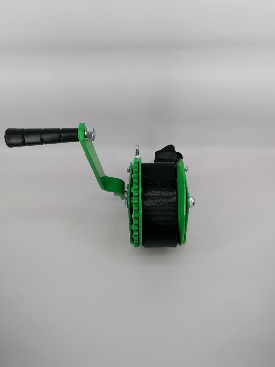 SZ073173. Лебедка ручная барабанная HITCH HW 500, 500кг, лента 10м