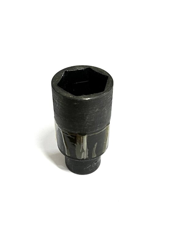 TLT. Торцевая головка 24мм-1/2",6-гр,глубокая, черная
