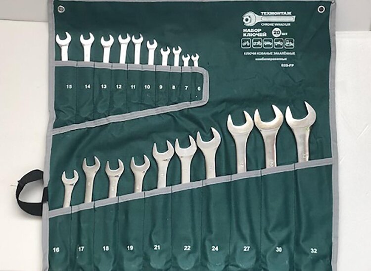 Набор метчиков и плашек sparta. 20 пред. Bosch drill-drive. Автоdело 39833. (6 - 32 мм) craftroyal в сумке.