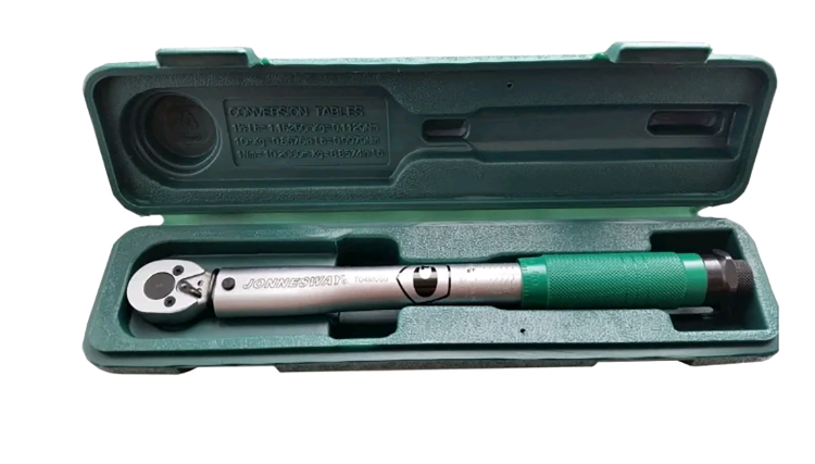 T04M060. Ключ моментный шкальный 1/4" 5-25НМ (Т04М060) JW