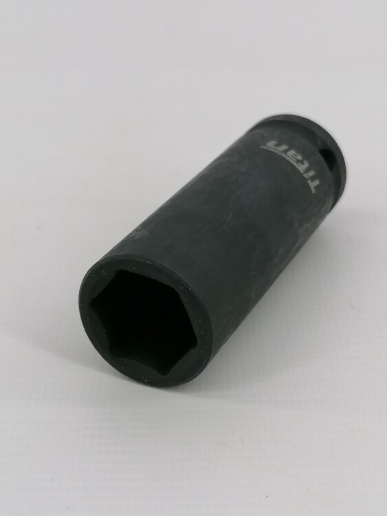 CT120121-21. Головка ударная 21мм-1/2",6-гранная, удлиненная Titan