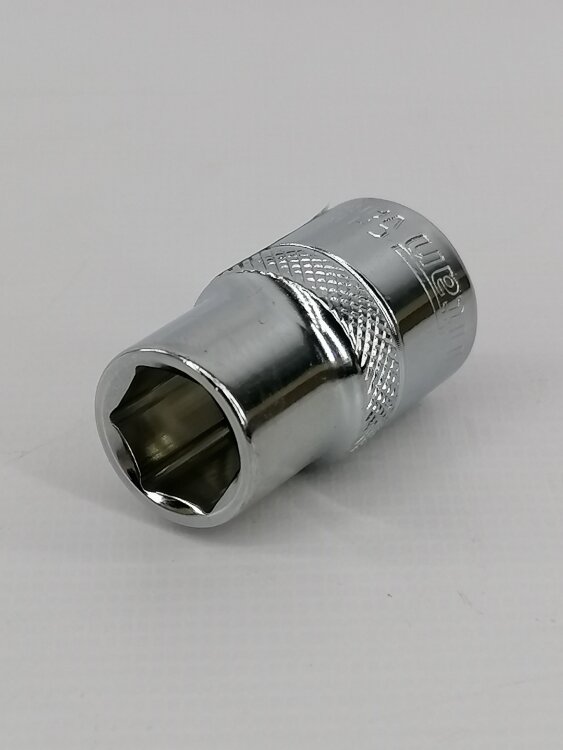 CT120101-13. Головка шестигранная Titan 1/2" 13 мм