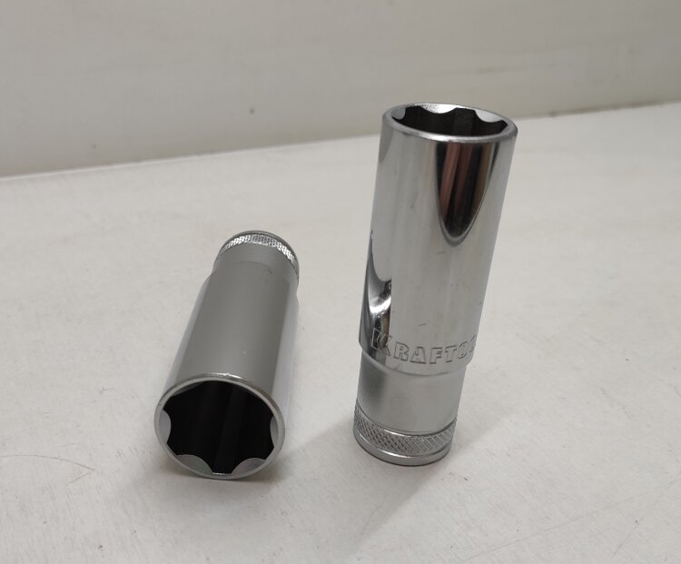 27865-24. Головка торц  SUPER LOCK 1/2" 24мм удлиненная KRAFTOOL