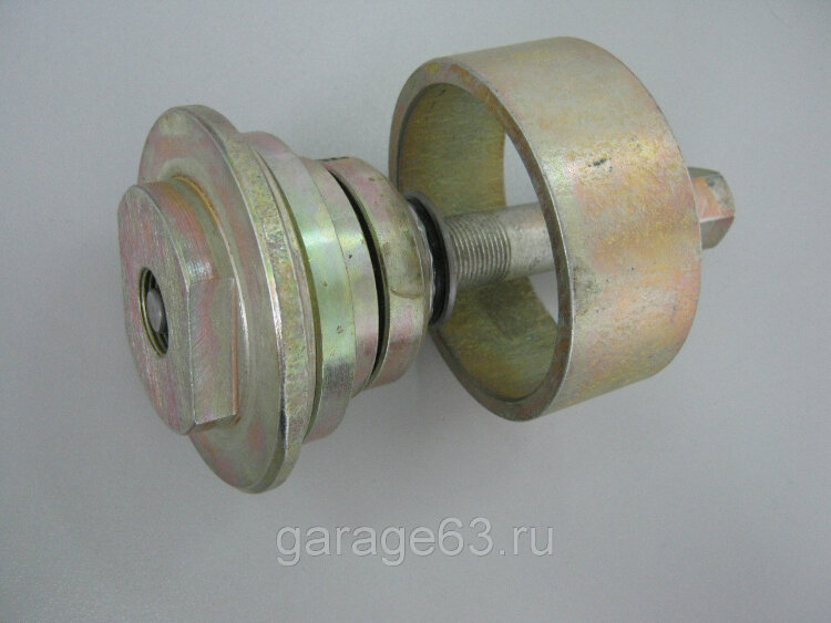 6467 АМ-С. Съемник ступичн подшипников М2141 на подшипнике ф56,ф58,6;ф72 оправка ф77