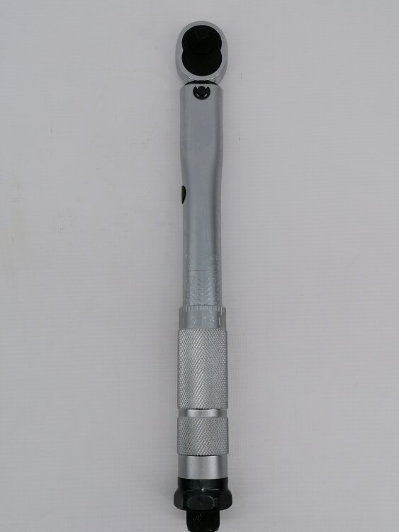 VR51201. Ключ динамометрический 1/4" 2-24Нm