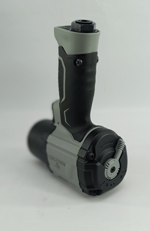PF-R913. Гайковерт пневматический ударный 1/2" 1200 Нм